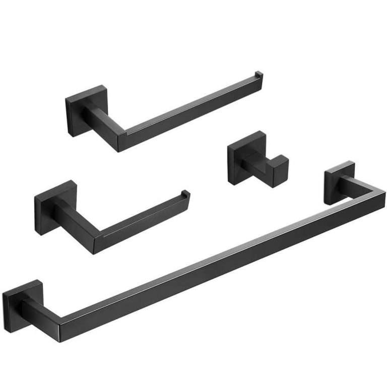 Ensemble noir mat pour la salle de bain