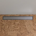 Drain de douche linéaire 32″ – Brossé