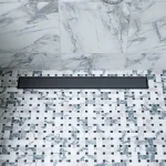 Drain de douche linéaire 32″ – Noir