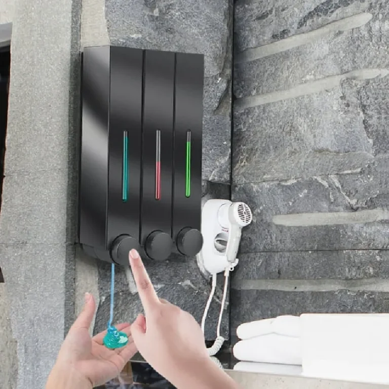 Distributeur mural de savon - Triple conteneurs