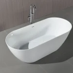 Bonaventure – bain autoportant 59″- installé dans une salle de bain moderne