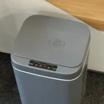 Poubelle intelligente sans contact 16L - Grise
